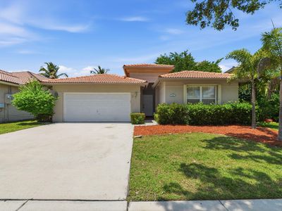 345 W Cypress Cove Circle