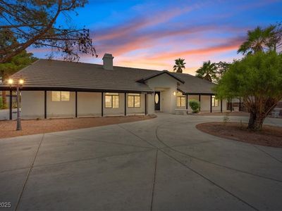 7340 N Monte Cristo Way