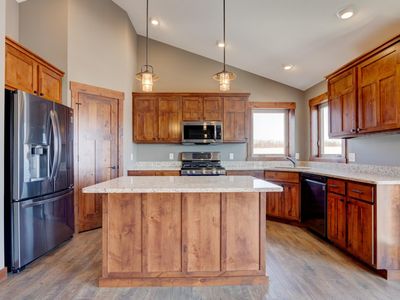 LOT 18 732nd St