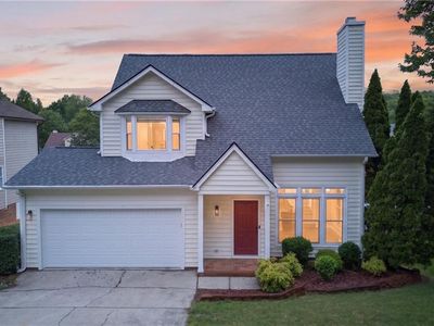 5 Park Village Ct