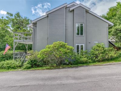 388 Skyleaf Drive #B12