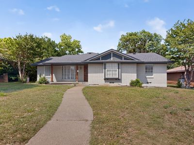 1545 Drury Dr