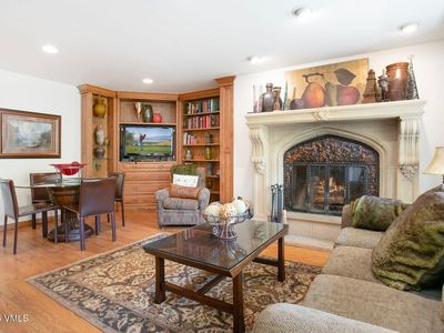 131 W Meadow Dr #202