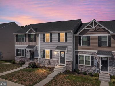 112 Spring Pl