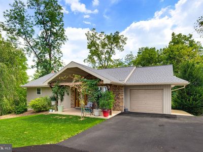 78 Parkview Dr