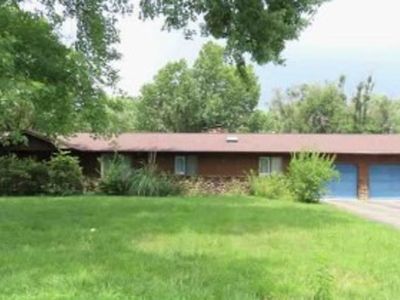 Property at 1110 E McCampbell Dr, Terre Haute, IN