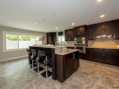 808 Virginia Ct