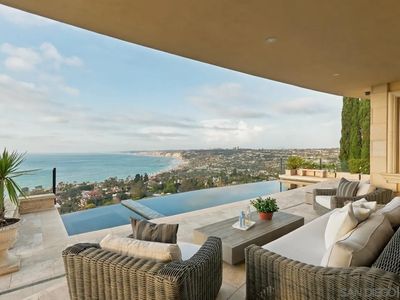 1718 Valdes Dr