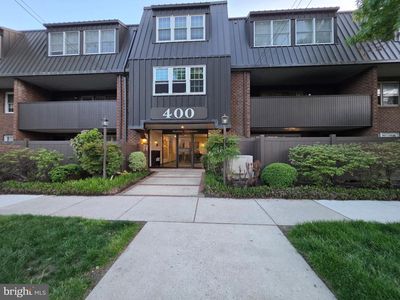 25 Haddonfield Cmns