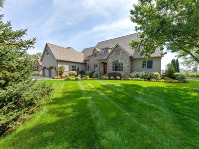 4712 E Marsh View Dr