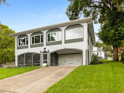 1011 Lake Gracie Dr