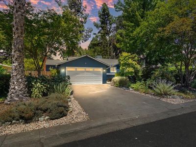2321 Laredo Rd