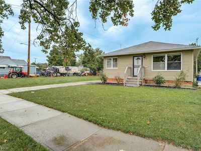 16110 Seville Rd