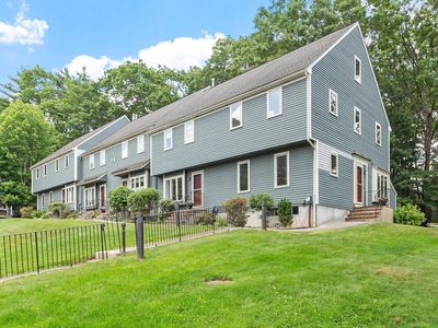 24 Deer Path APT 6
