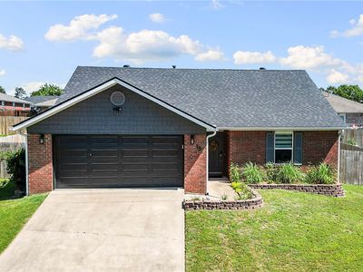 13 Greenridge Ln