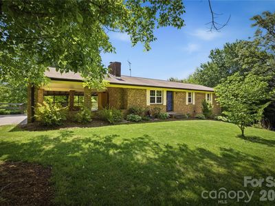 1983 Pine Crest Dr
