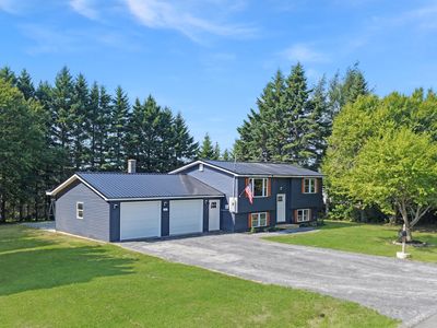 15 Strawberry Bank Road