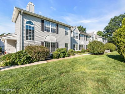 11 Racquet Rd. Road