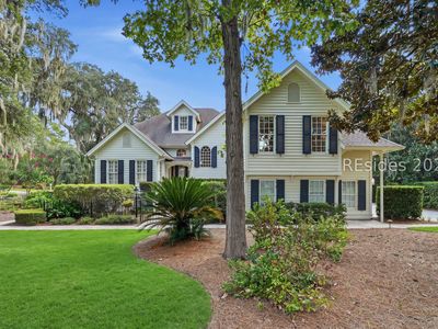 275 Belfair Oaks Blvd