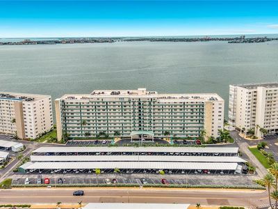 6020 SHORE BOULEVARD S #211