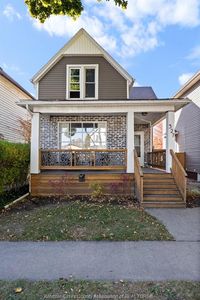 327 Lincoln Rd