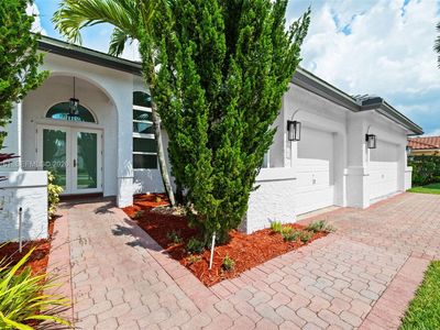 3292 Ridge Trce