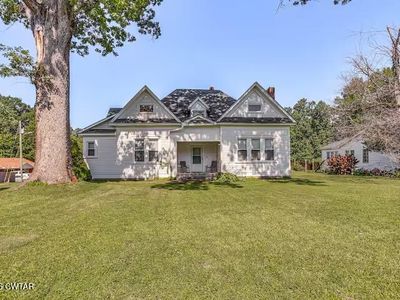 1011 N Highland Ave