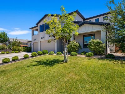 1051 S High Mesa Cir