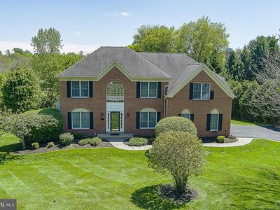 402 Chrislena Ln