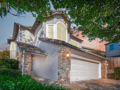5608 Grand View Ct