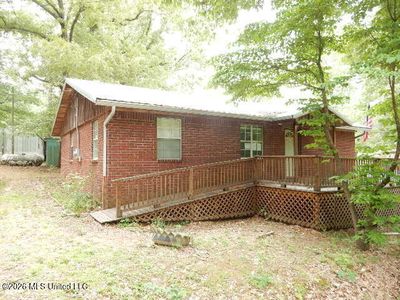 37 Cedar Ln