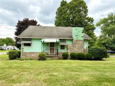 1527 Maple Ave