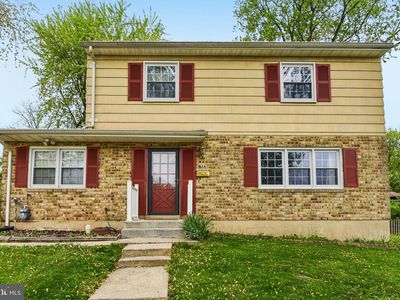 216 Glyndon Dr