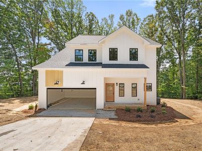 4728 Spitfire Ln