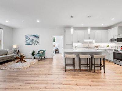 4104 Scotts Valley Dr #208