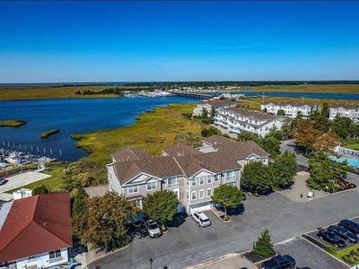 3 Bayside Dr #3