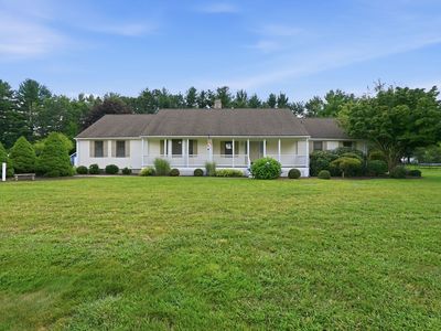 31 Deborah Ln