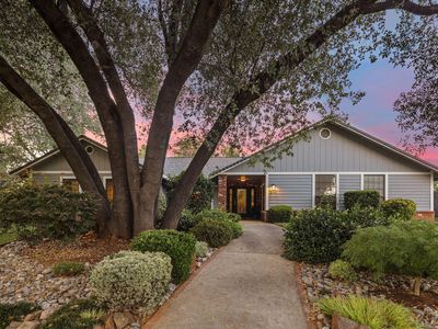 2364 La Madre Ct