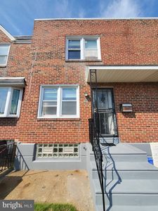 8142 Terry St