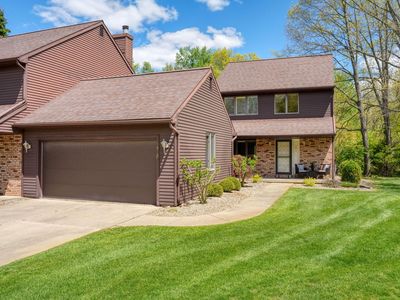 Property at 1819 Wedgefield, Jackson, MI