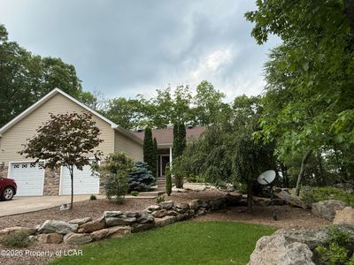 47 Dakota Dr
