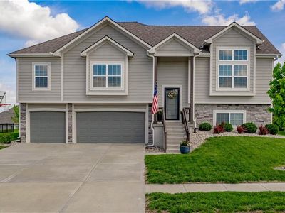 1005 SE Wood Ridge Ct