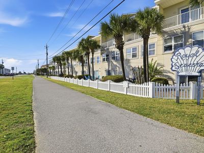 1986 Scenic Gulf Dr APT 9