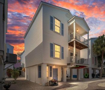 Property at 325 25th St, Marathon, FL