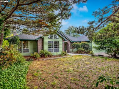 33726 Lake Front Dr
