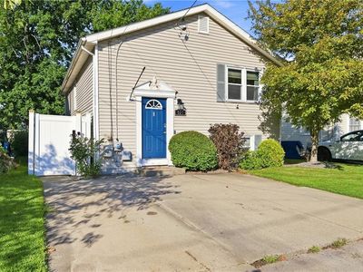 105 Branch Ave