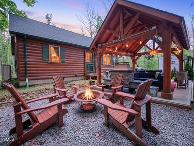 345 Friar Tuck Dr