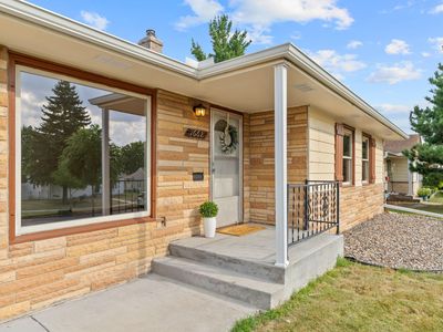 1668 Craig Pl