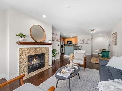 3202 SW Avalon Way #303