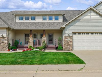 15607 Monroe Ct